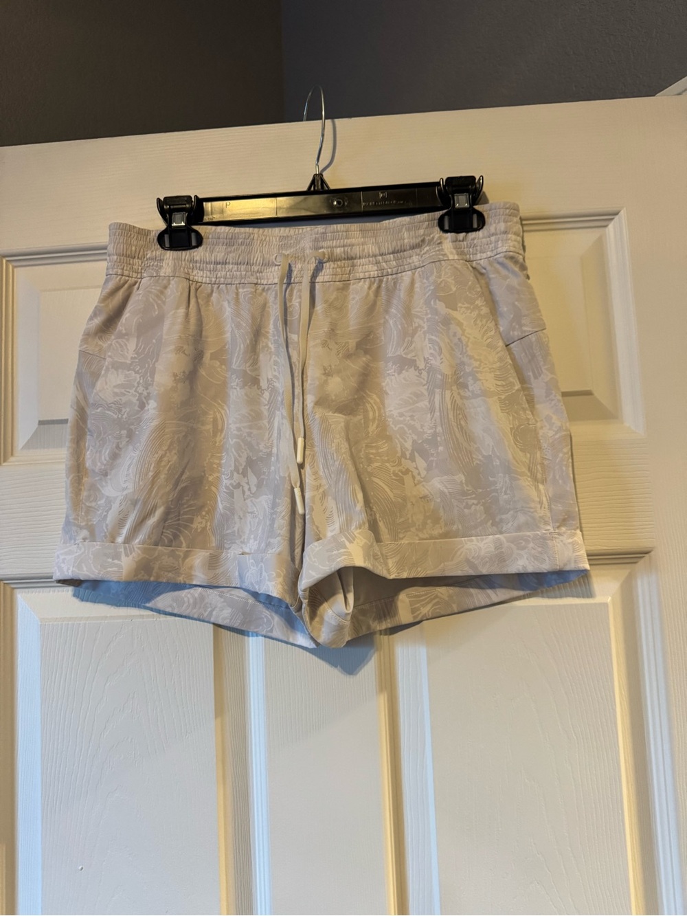 lululemon athletica Light Beige Printed Drawstring Athletic Shorts